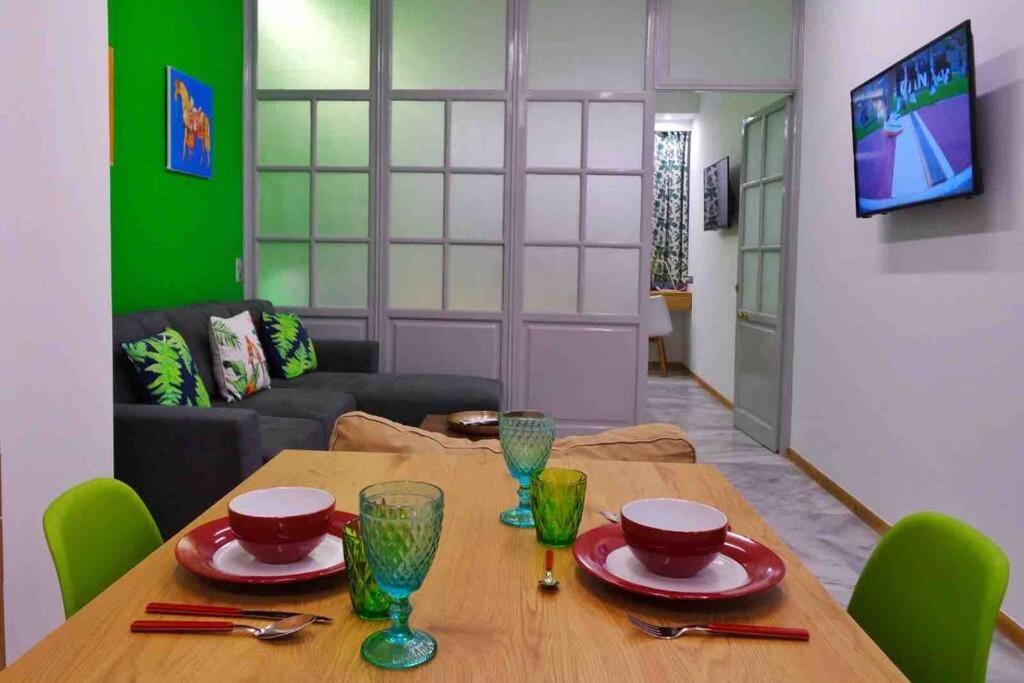 Casa Verde Di Giorgio 10 Mins Walk From Piraeus Port Luaran gambar