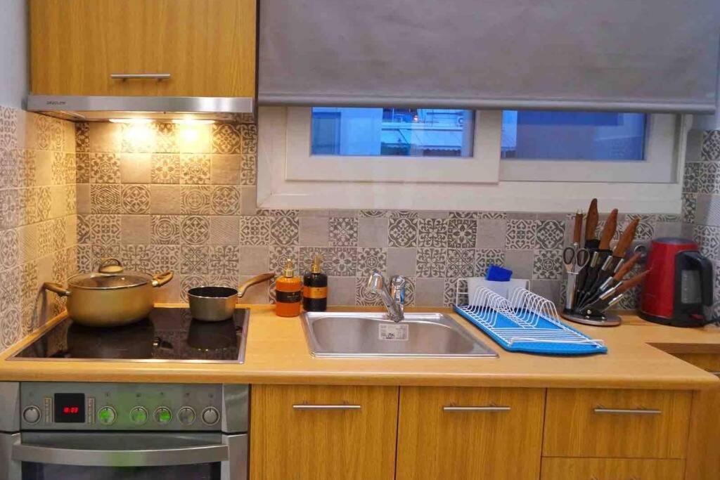 Casa Verde Di Giorgio 10 Mins Walk From Piraeus Port Luaran gambar