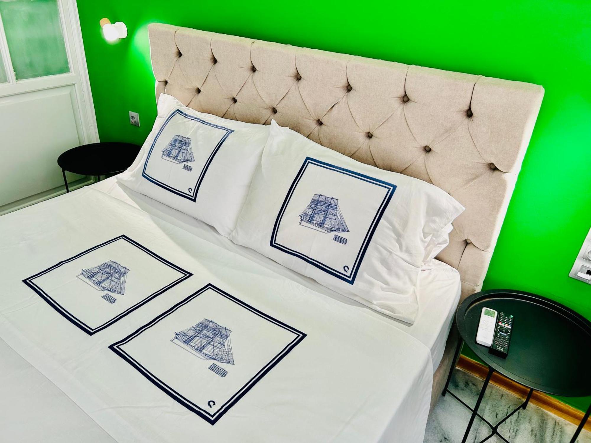 Casa Verde Di Giorgio 10 Mins Walk From Piraeus Port Luaran gambar